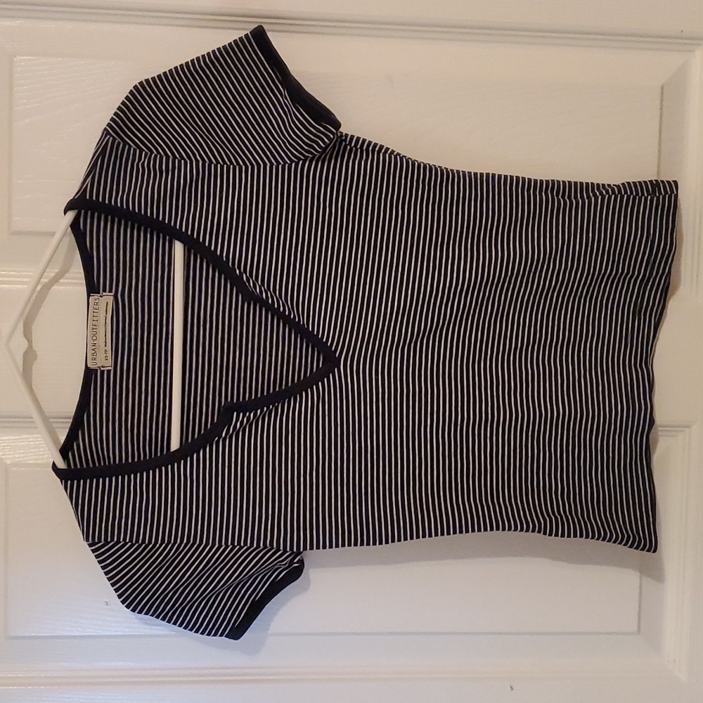 Urban Outfitters Crop Top